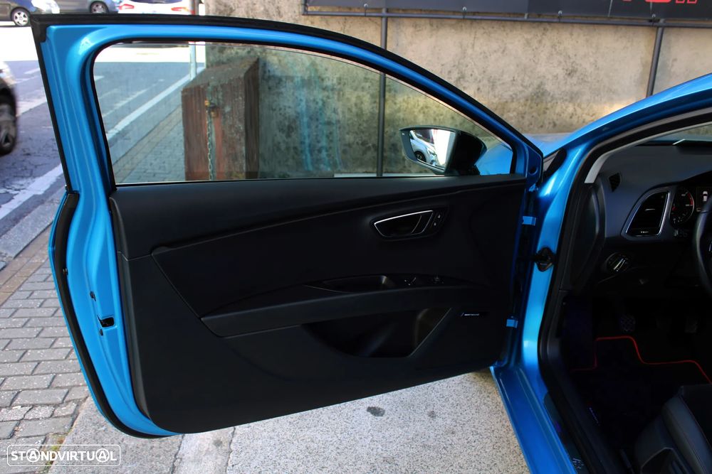 SEAT Leon SC 2.0 TDI DPF S&S FR - 18