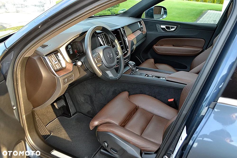 Volvo XC 60 D4 Geartronic Summum - 14