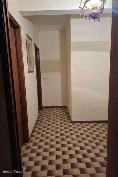 Andar de moradia T1 - Grande imagem: 3/9