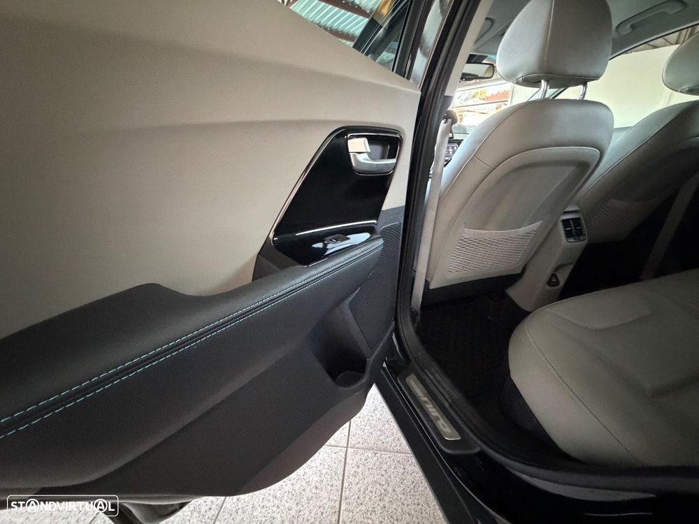 Kia Niro 1.6 GDi HEV Tech - 16