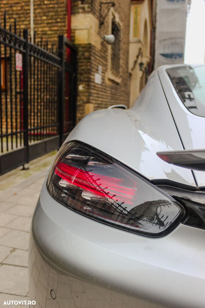 Porsche Cayman 718 PDK - 10