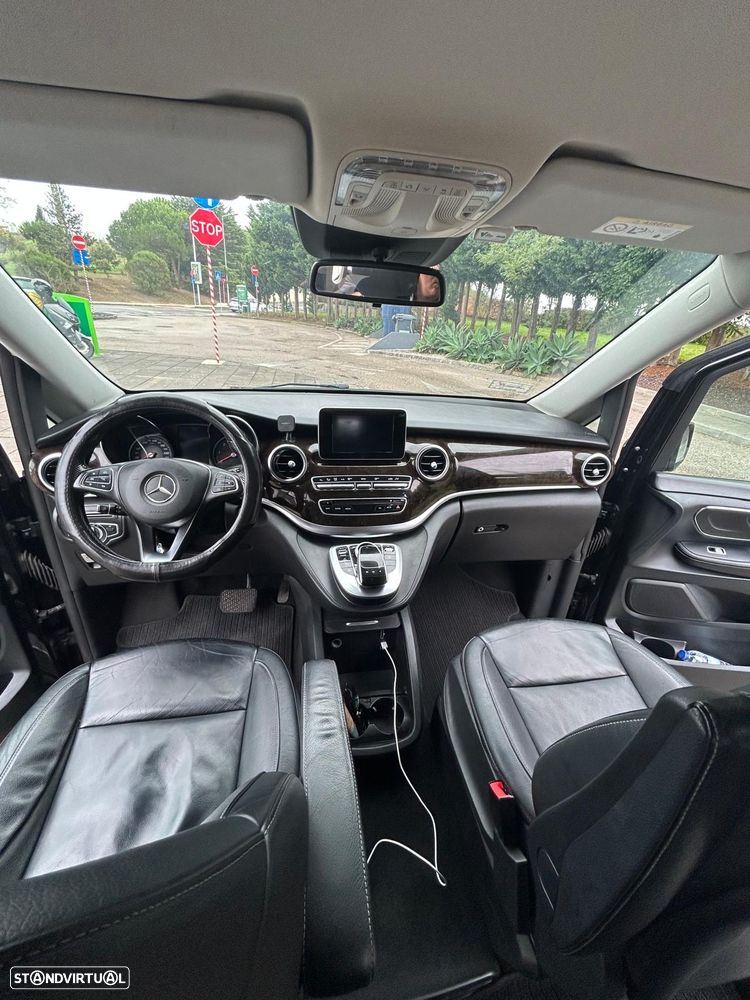Mercedes-Benz V 220 CDI Longo Avantgarde Aut. - 13