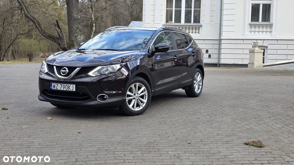 Nissan Qashqai 1.6 dCi Xtronic TEKNA+ - 1