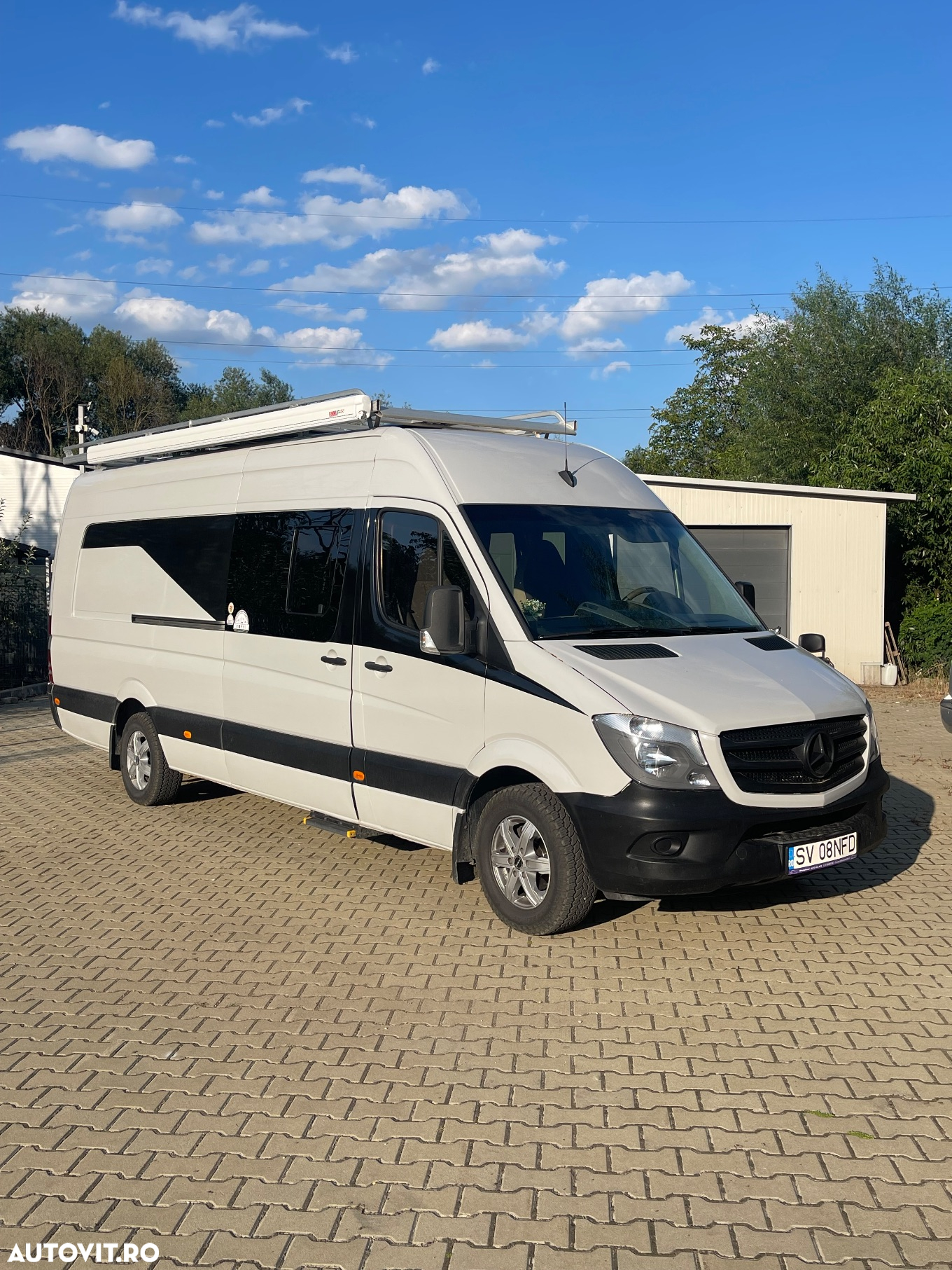 Mercedes-Benz Sprinter - 2