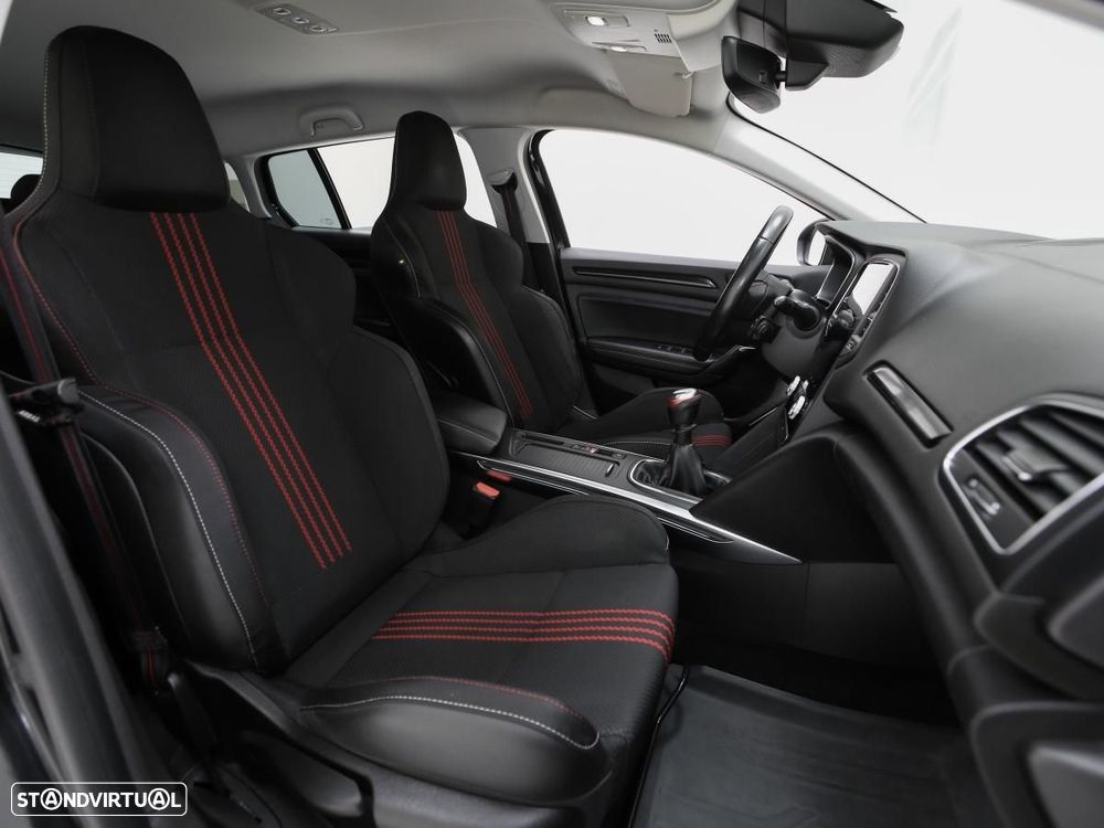 Renault Mégane Sport Tourer 1.5 Blue dCi R.S. Line - 10