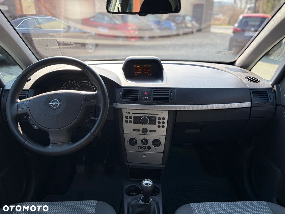 Opel Meriva - 11