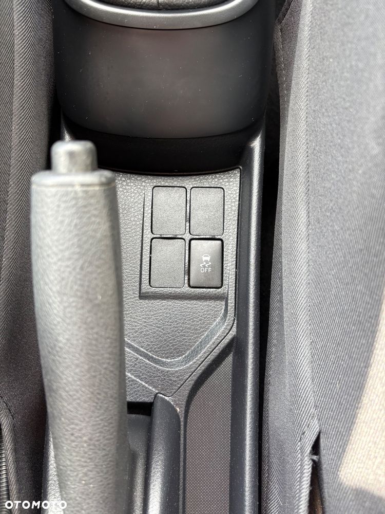 Toyota Yaris 1.0 Active - 19