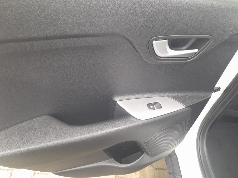 Kia Stonic 1.0 T-GDI GT Line DCT - 25