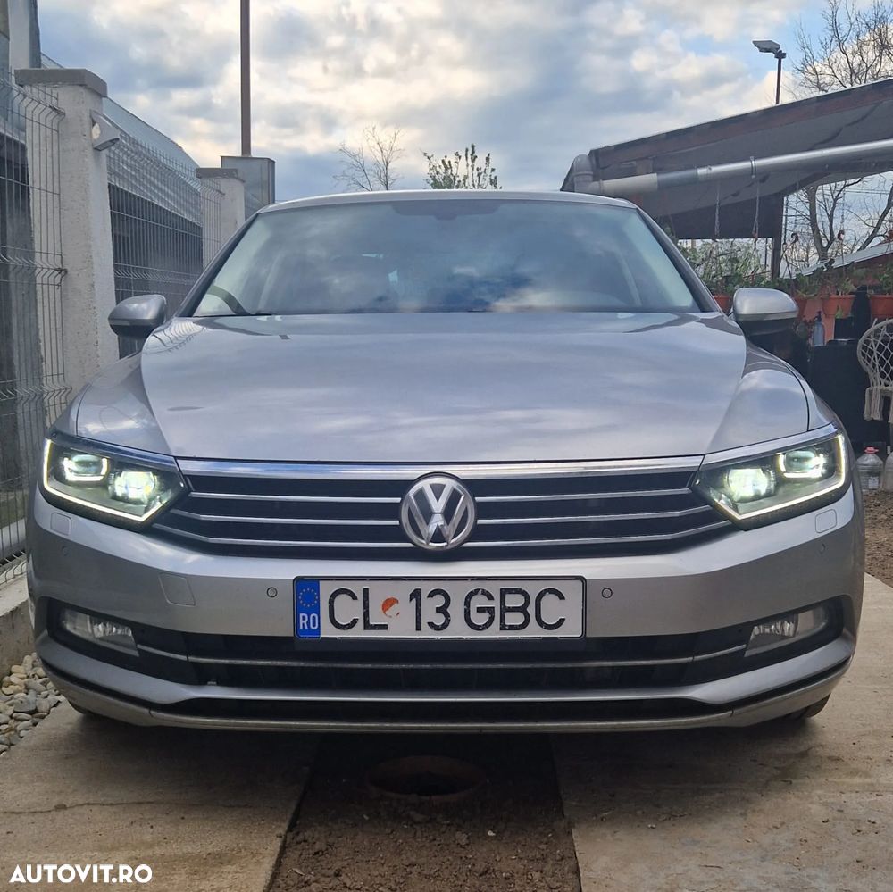 Volkswagen Passat 2.0 TDI Highline - 3
