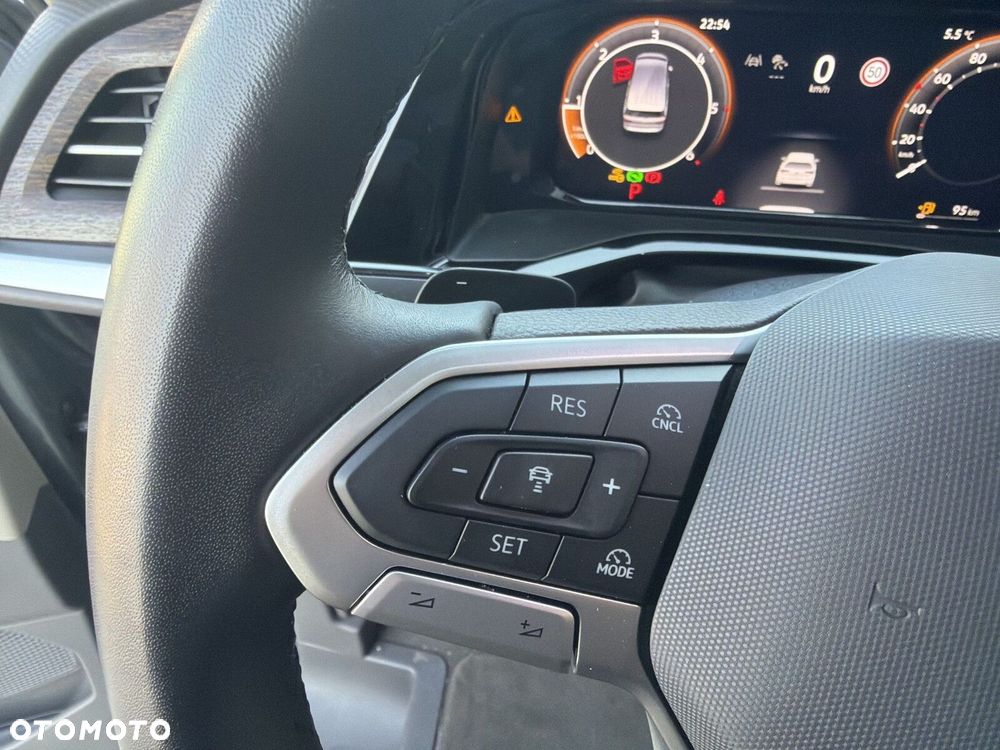 Volkswagen Multivan 2.0 TDI L1 Style DSG - 20