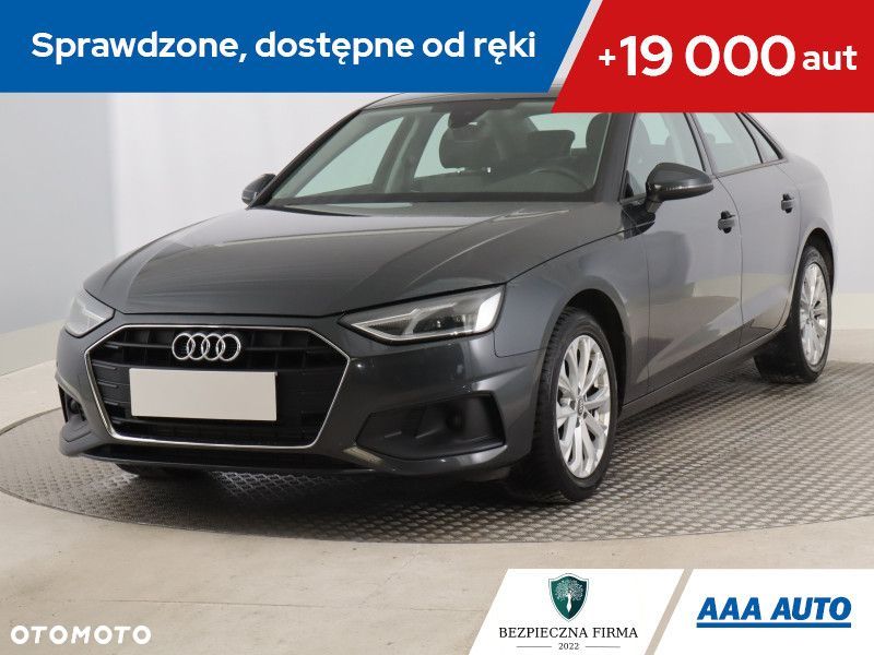 Audi A4 Limousine - 2