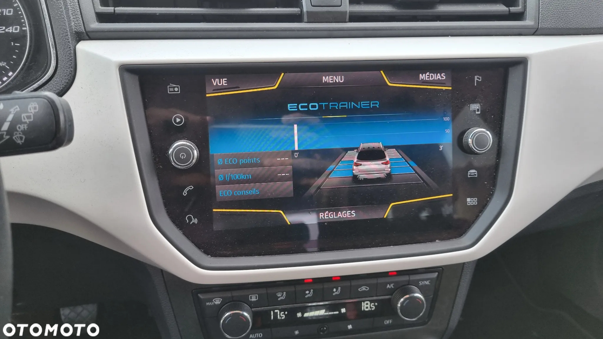 Seat Arona 1.6 TDI XCELLENCE - 36