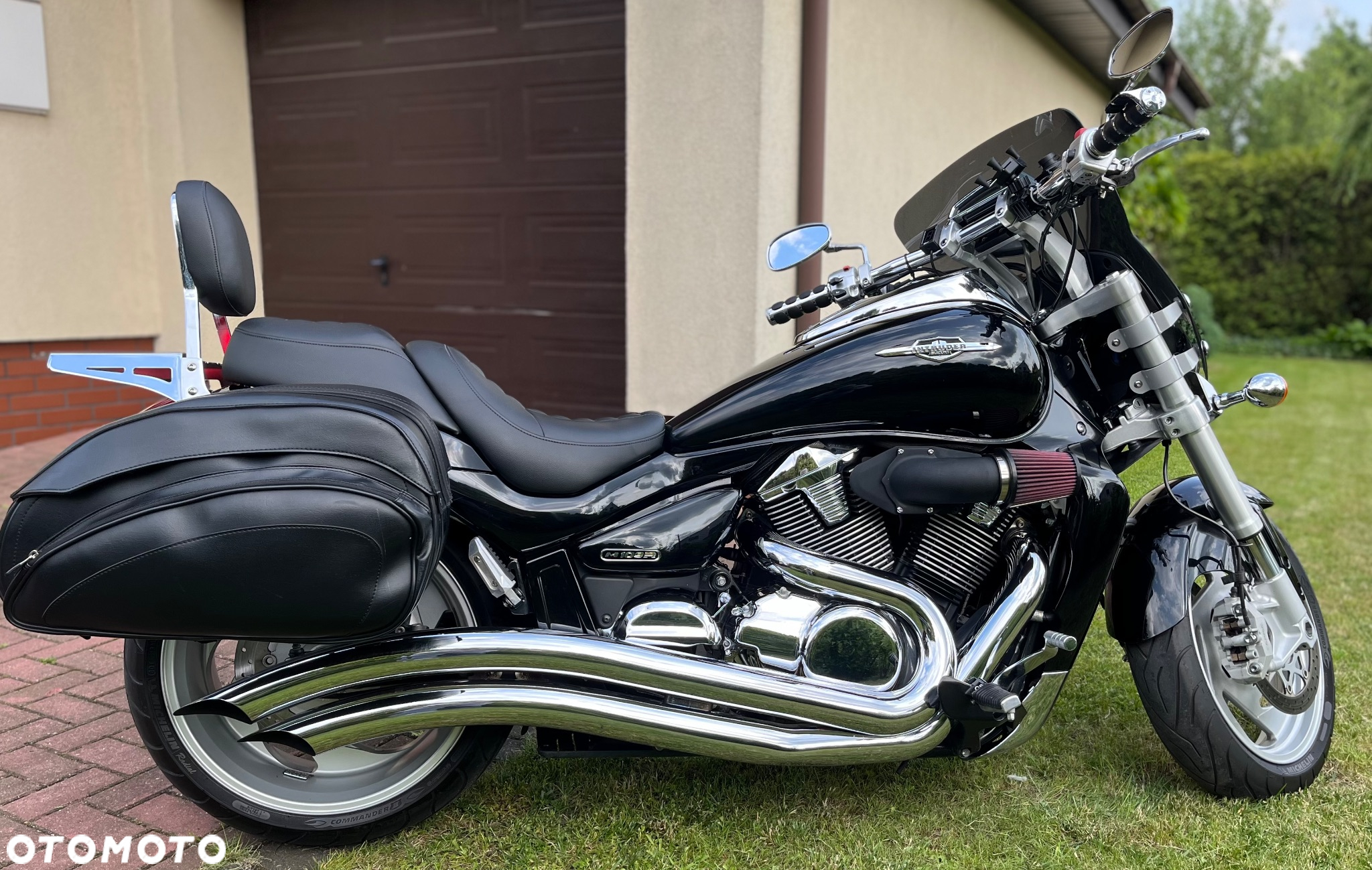 Suzuki Boulevard - 2