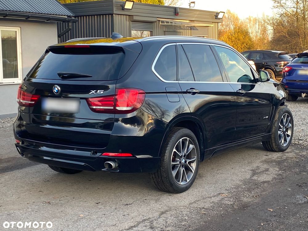 BMW X5 xDrive35i - 14