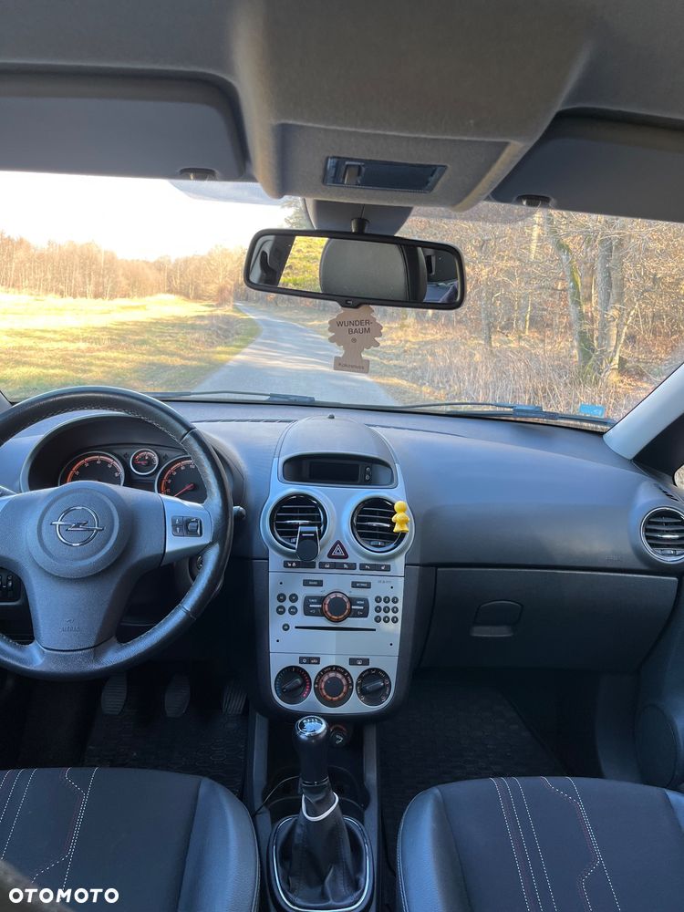 Opel Adam 1.2 Black Link - 10