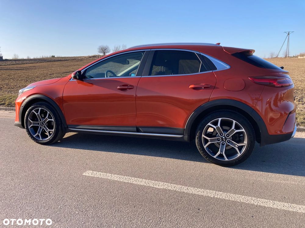 Kia XCeed 1.5 T-GDI Business Line DCT - 18