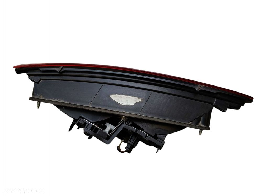 LAMPA PRAWY TYŁ TYLNA W KLAPE LED SEAT LEON III HB (12-16) - 2