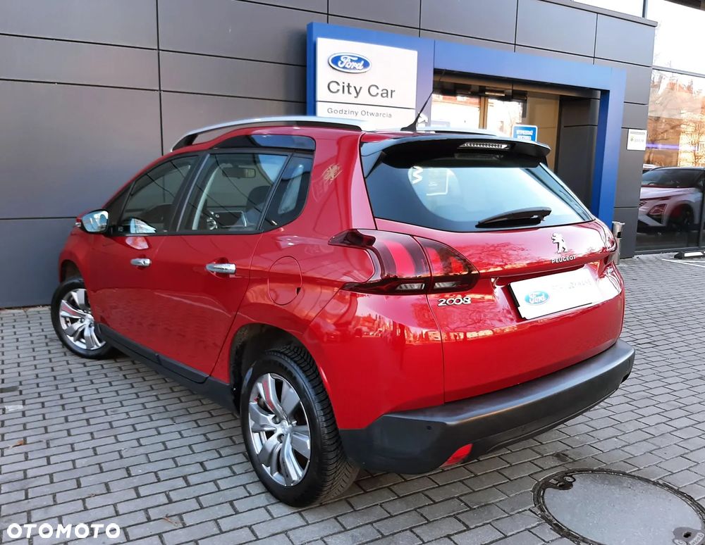 Peugeot 2008 1.2 Pure Tech Active S&S - 33