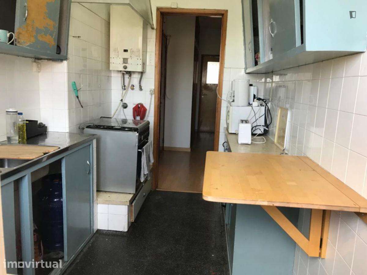 Quarto - localizado em Lapa Lisbon - Grande imagem: 3/8