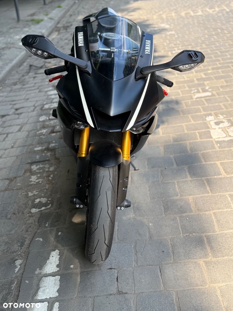 Yamaha R6 - 17