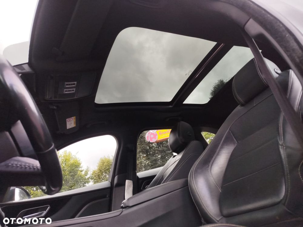 Jaguar F-Pace 2.0 i4D RWD R-Sport - 11