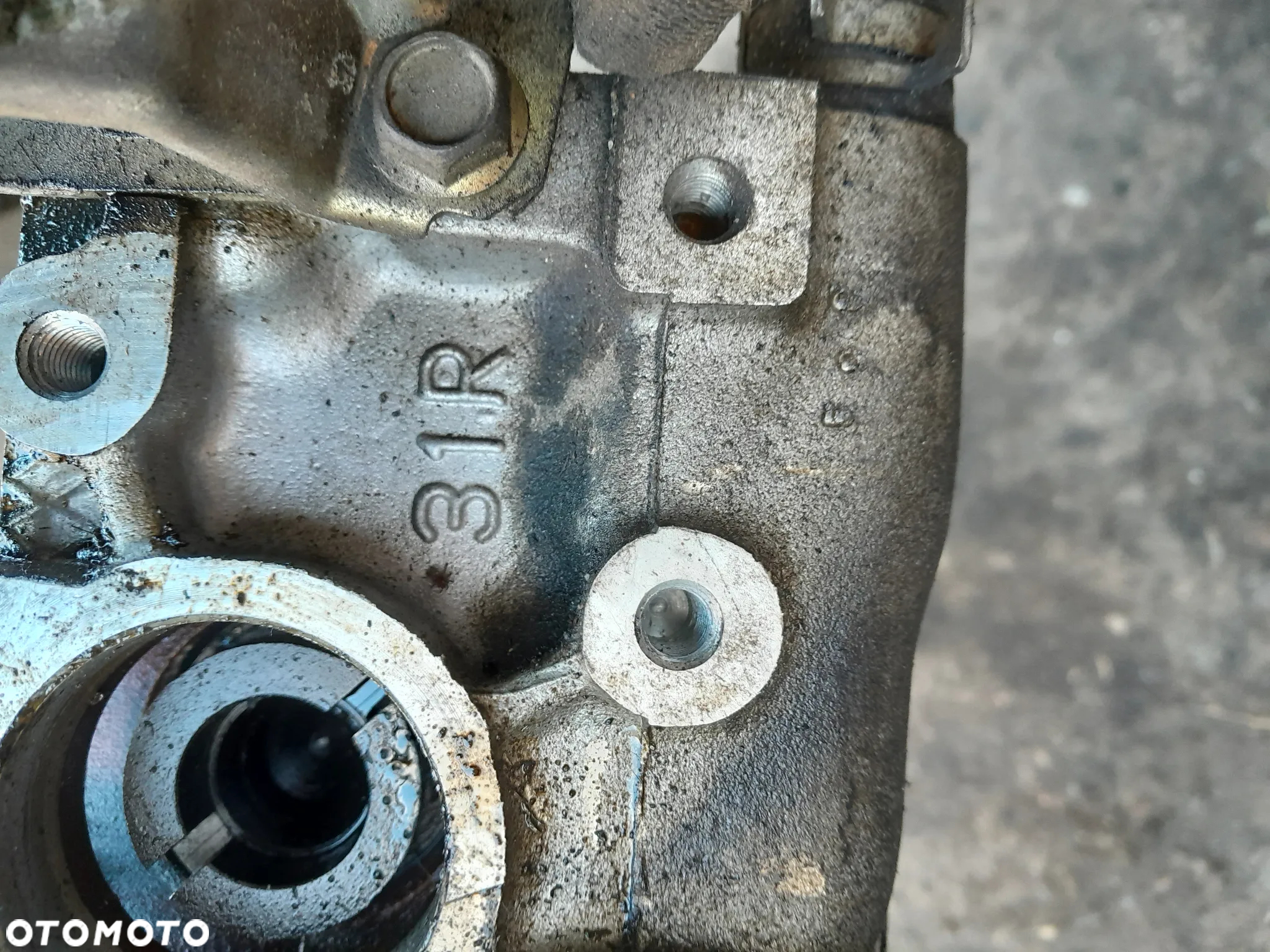 Mazda 323 323p 323c Demio  ba BJ  1.3 1.4 16V 94-03 Głowica Silnika B3 - 7