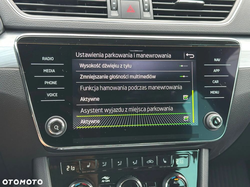 Skoda Superb 2.0 TDI Ambition - 29