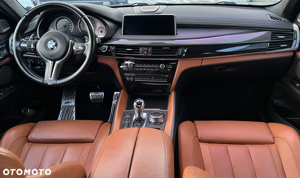 BMW X6M Standard - 12
