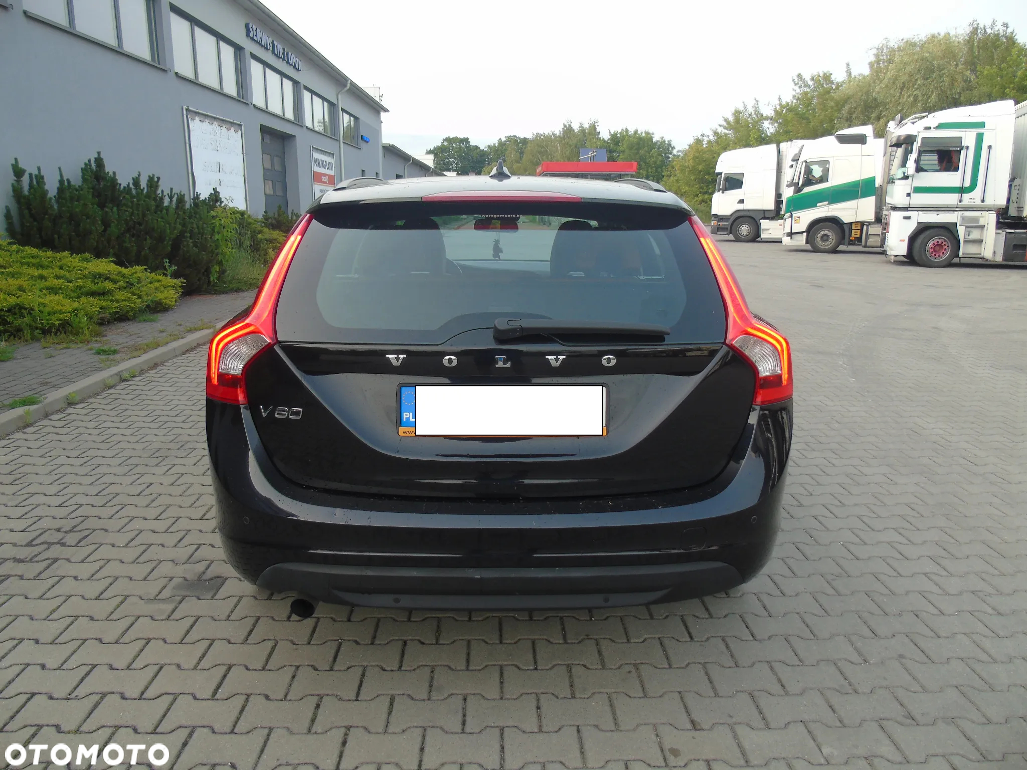 Volvo V60 D2 Summum - 4