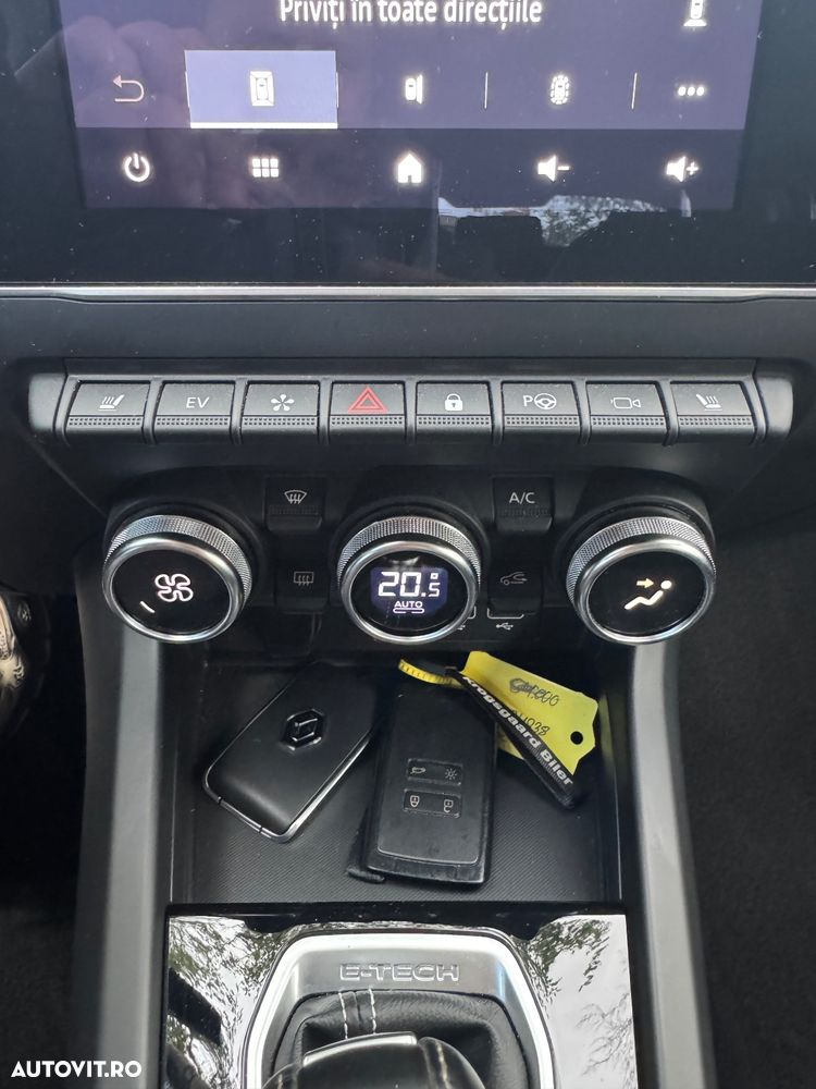 Renault Arkana E-TECH 145 INTENS - 11