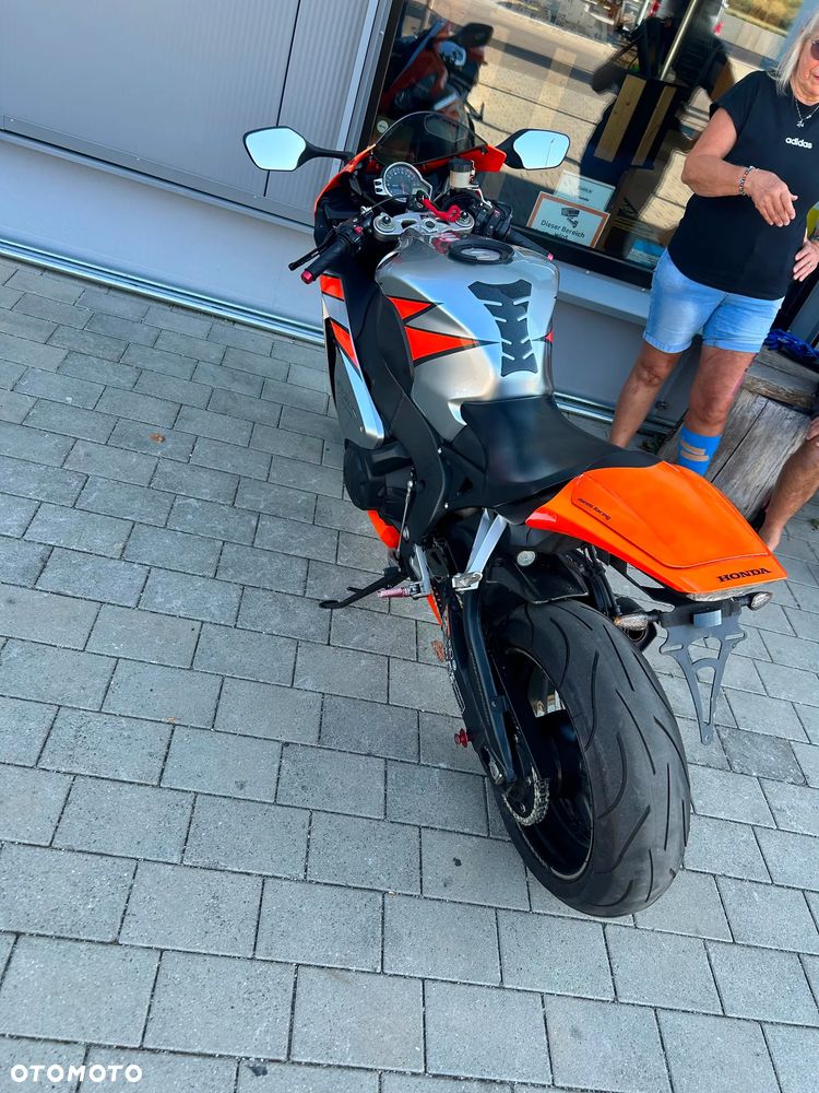 Honda CBR - 7