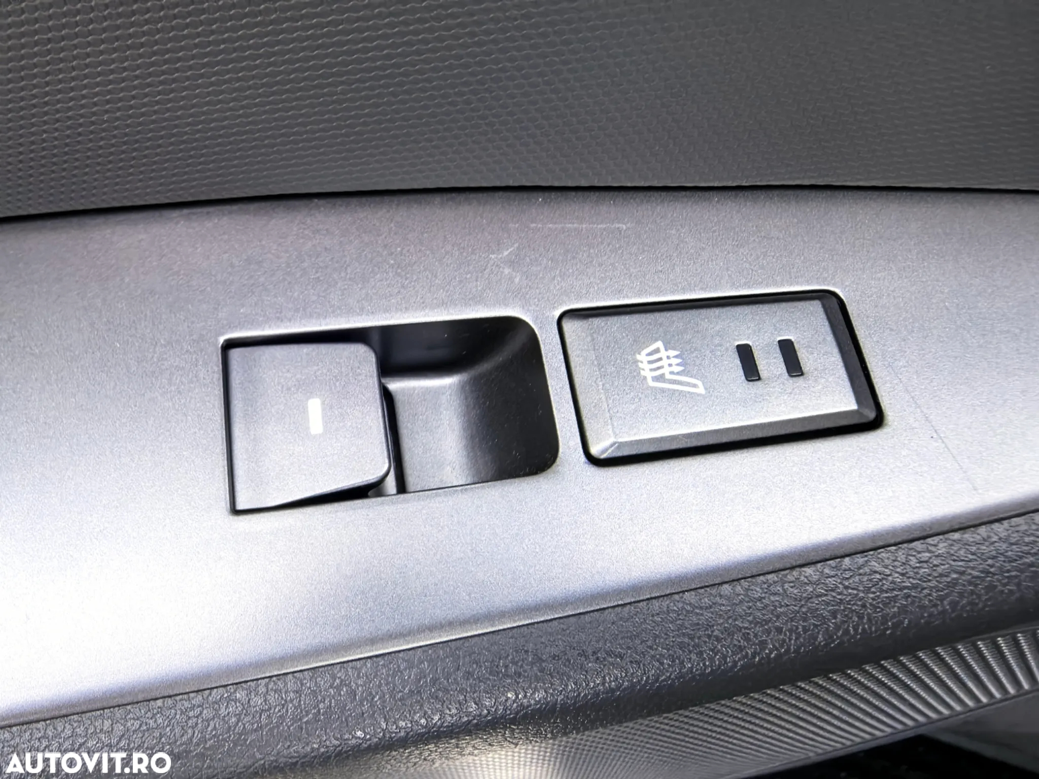 Hyundai IONIQ Plug-in-Hybrid 1.6 GDI Premium - 21