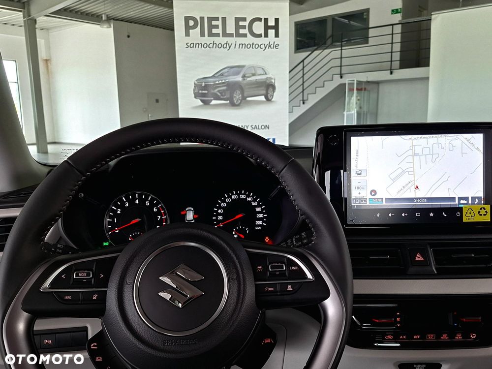 Suzuki Swift 1.2 Dualjet SHVS Premium Plus - 17