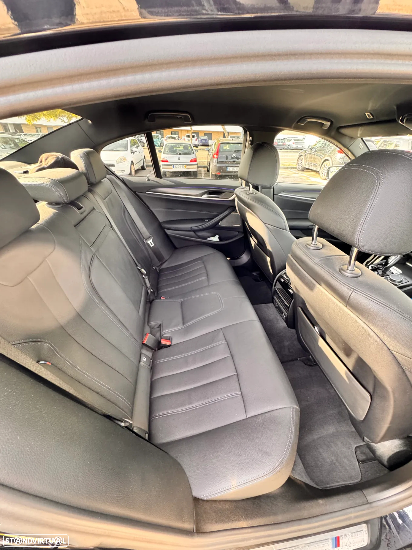 BMW 530 d Pack Desportivo M Auto - 11