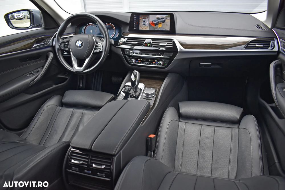 BMW Seria 5 520d xDrive Aut. Luxury Line - 7