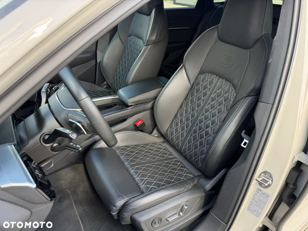 Audi e-tron - 17