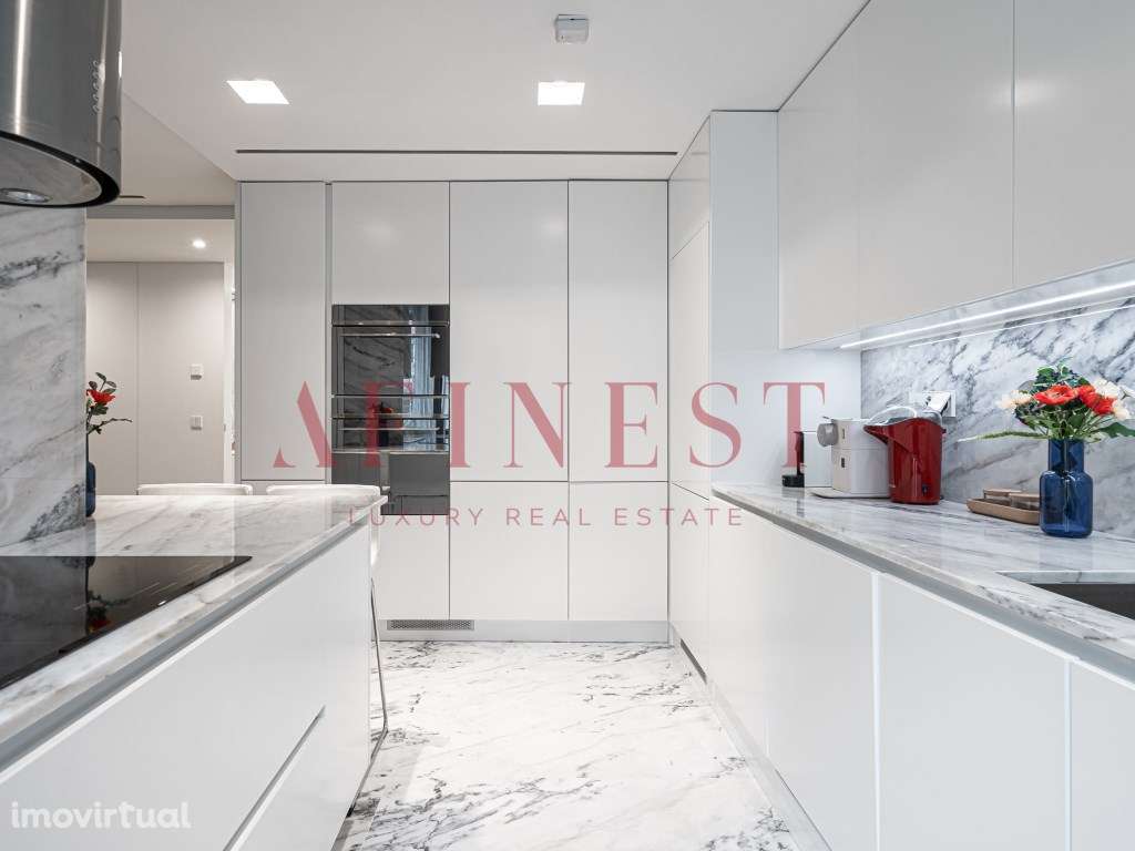 Apartamento T1 na Avenida António Augusto Aguiar - Lisboa - Grande imagem: 4/25