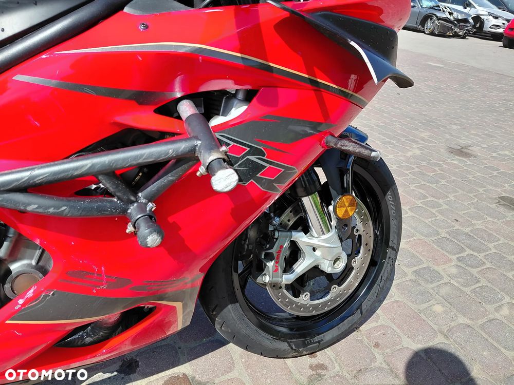 QJMOTOR SRK 921RR - 12