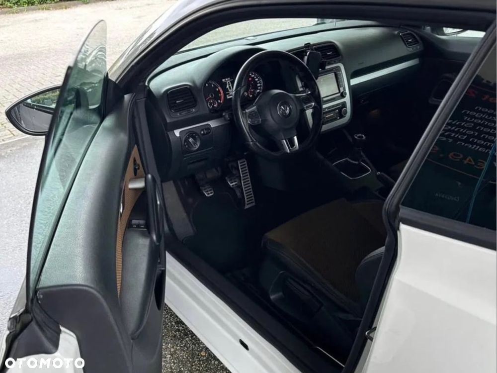 Volkswagen Scirocco 1.4 TSI - 11