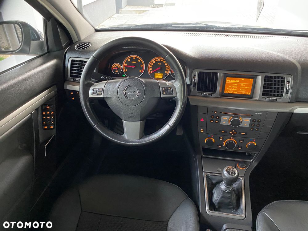 Opel Vectra 1.9 CDTI - 18