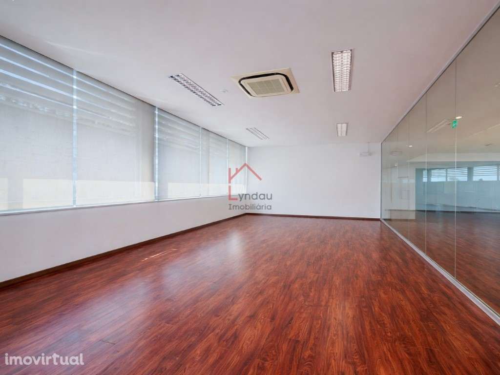 Espaço Comercial Joane Famalicão - Grande imagem: 4/31