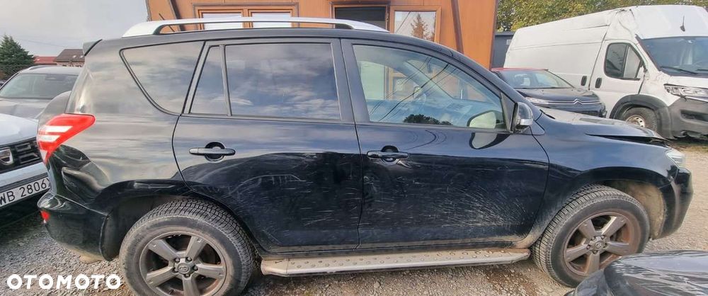 Toyota RAV4 - 18
