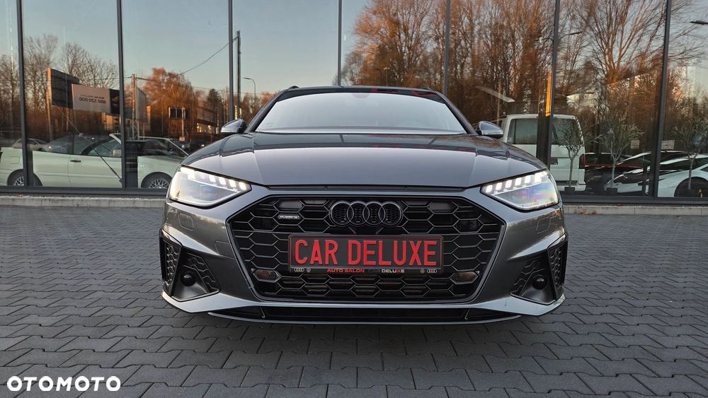 Audi A4 Avant 45 TFSI quattro S tronic - 4