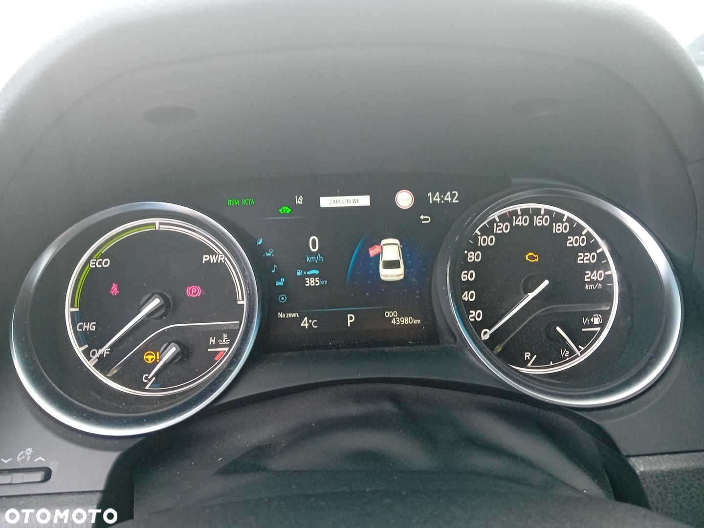 Toyota Camry - 14