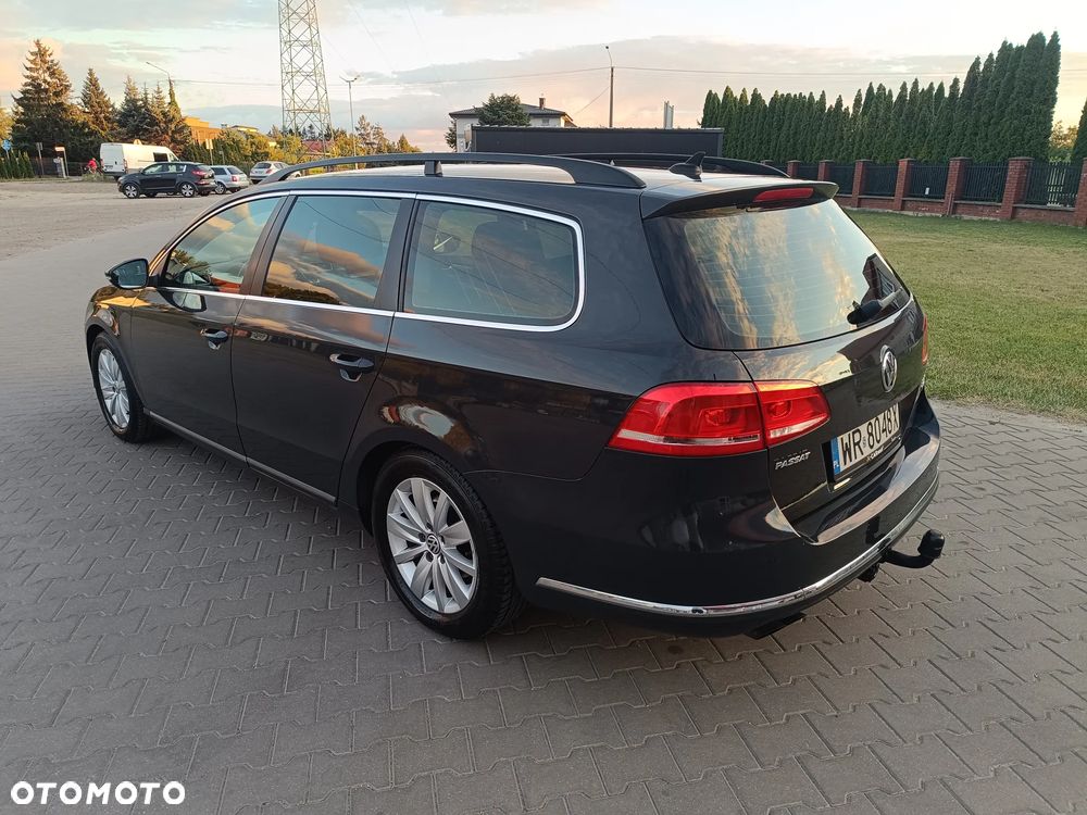 Volkswagen Passat 2.0 TDI DSG BlueMotion Technology Comfortline - 17
