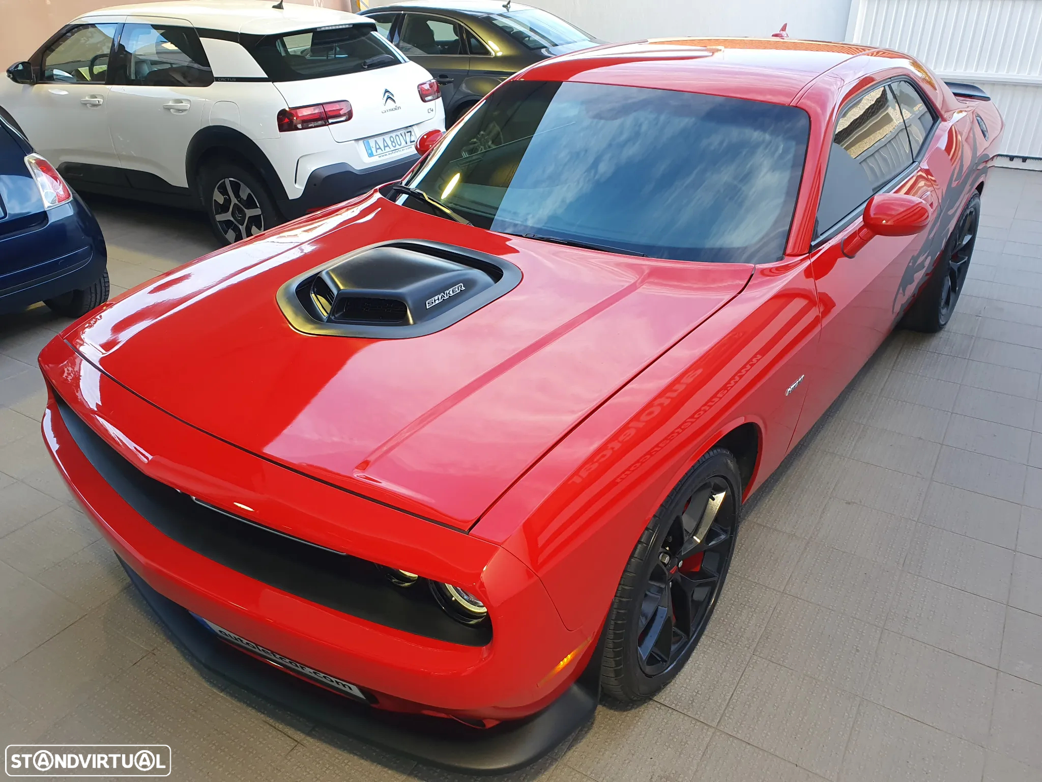 Dodge Challenger Auto R/T Plus Shaker - 9