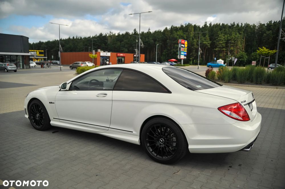 Mercedes-Benz CL 63 AMG 7G-TRONIC - 13