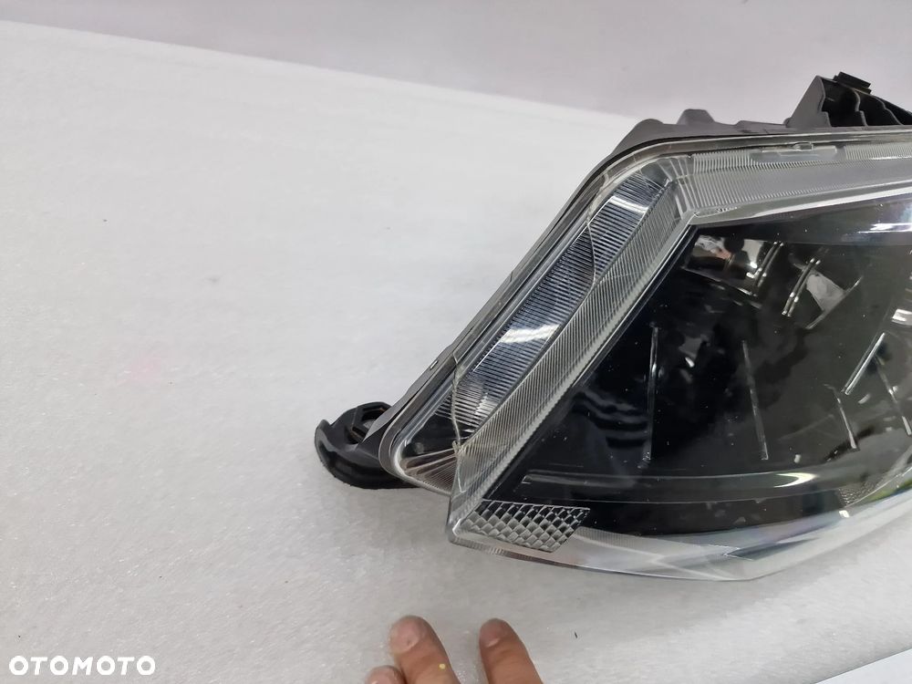 SKODA FABIA 3 6V0 III 14- LEWA LAMPA PRZEDNIA PRZÓD SOCZEWKA + LED , NR 6V1941015B , NR AUKCJI LA83 - 8
