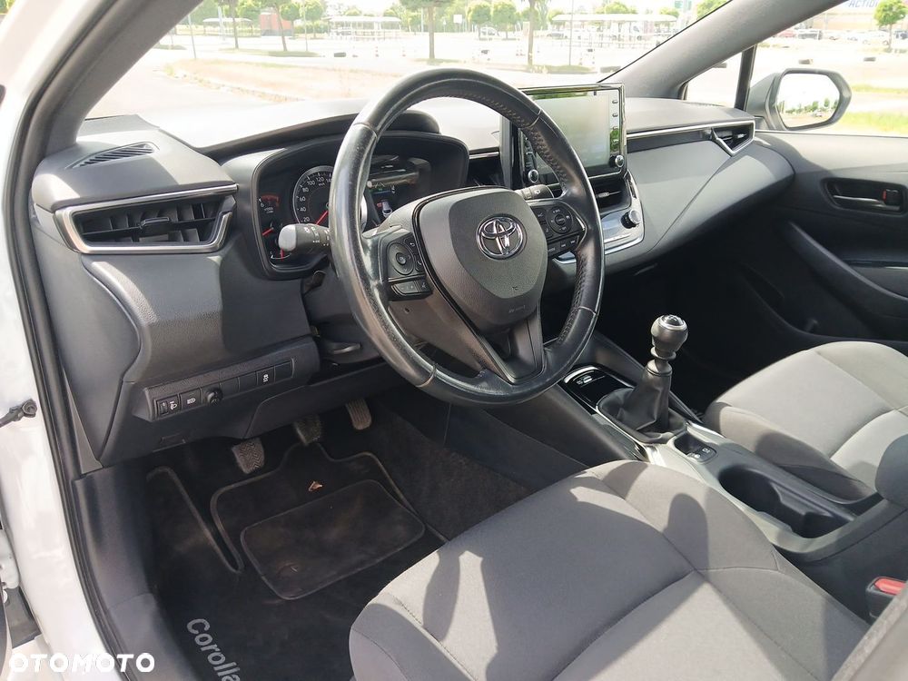 Toyota Corolla 1.2 T Active - 18
