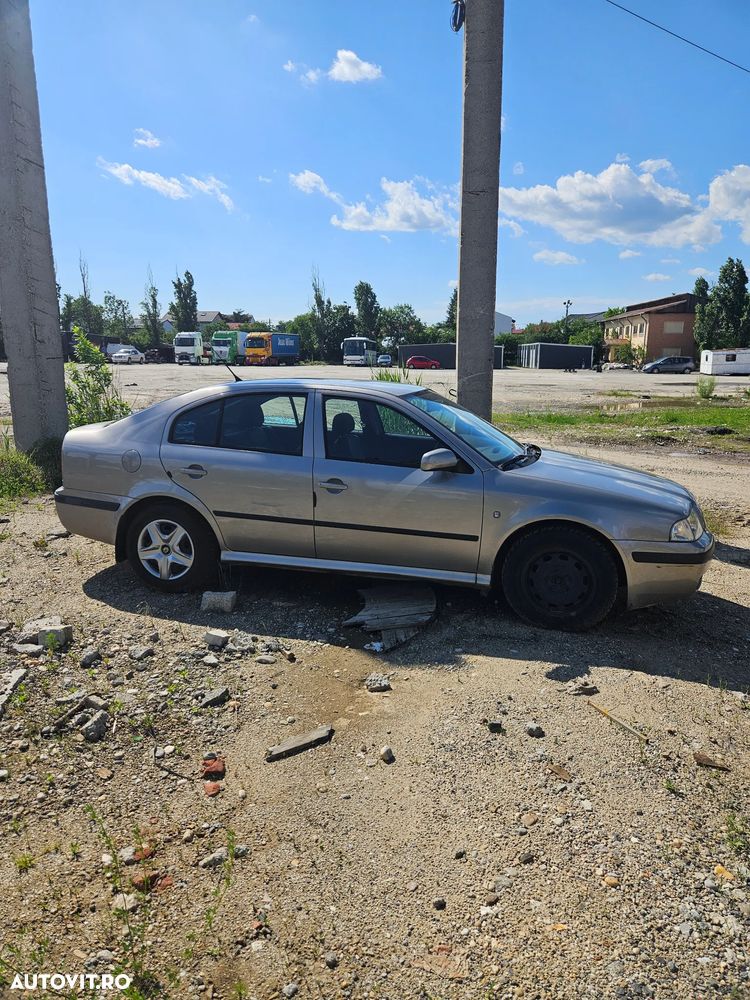 Skoda Octavia 1.6 - 3